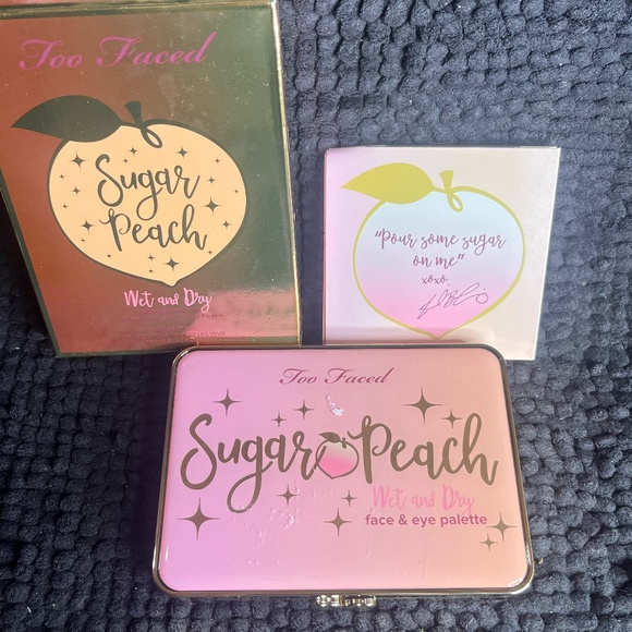 Too Faced | Sugar Peach Wet & Dry Face & Eye Palette - Picture 2 of 3